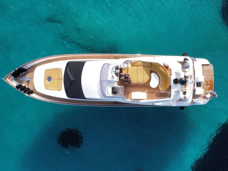 Alquiler de embarcaciones Azimut ESTIA ZEUS enAtenas en Samboat