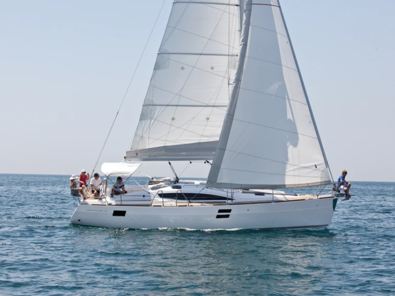 Velero para alquilar Šibenik al mejor precio