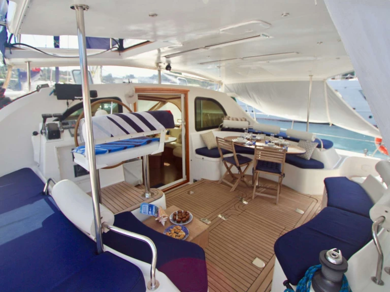 Alquiler Yate de lujo en Caribe - PRIVILEGE ALLIAURA MARINE GROUP ISOLABLUE