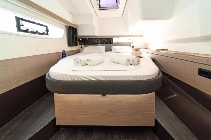 Fountaine Pajot Lucia 40 de alquiler a Villefranche-sur-Mer