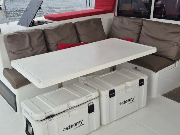 Alquiler Catamarán en Villefranche-sur-Mer - Fountaine Pajot Lucia 40