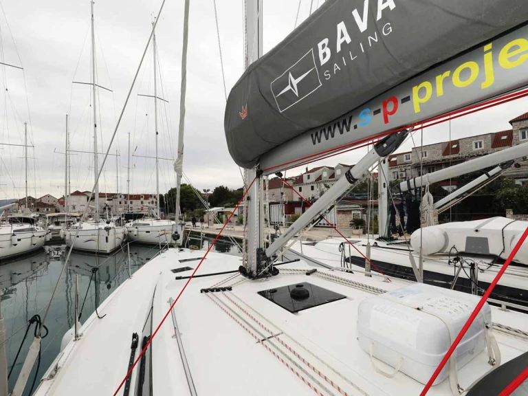Alquiler de embarcaciones Bavaria Bavaria C42 enZadar en Samboat