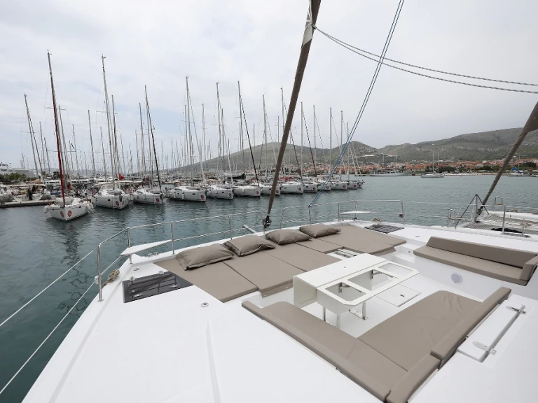 Alquiler de Catamarán, con o sin patrón Bali Trogir