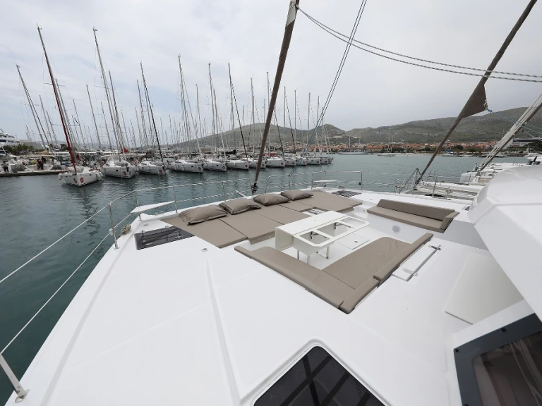 Alquiler Catamarán Bali con o sin  título de navegación
