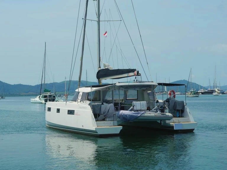 Catamarán para alquilar Mai Khao al mejor precio