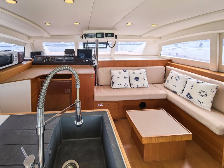 Alquiler de Catamarán, con o sin patrón Comar Mai Khao