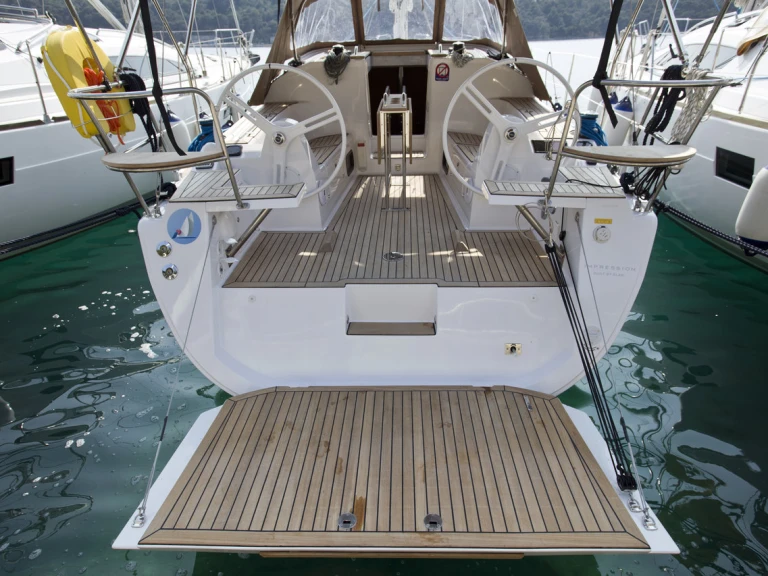Alquiler Velero en Punat - Elan Impression 35