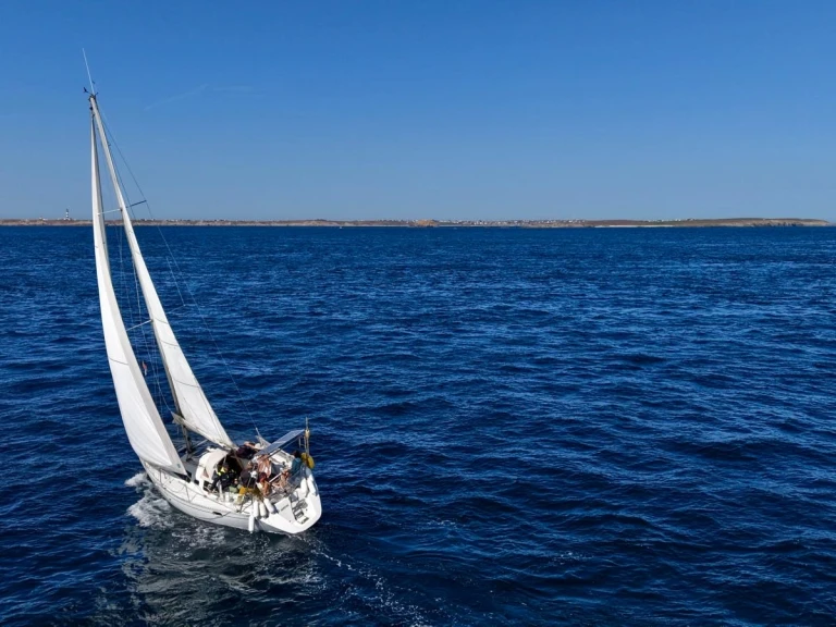 Alquiler de Kirie Feeling 326 en La Rochelle