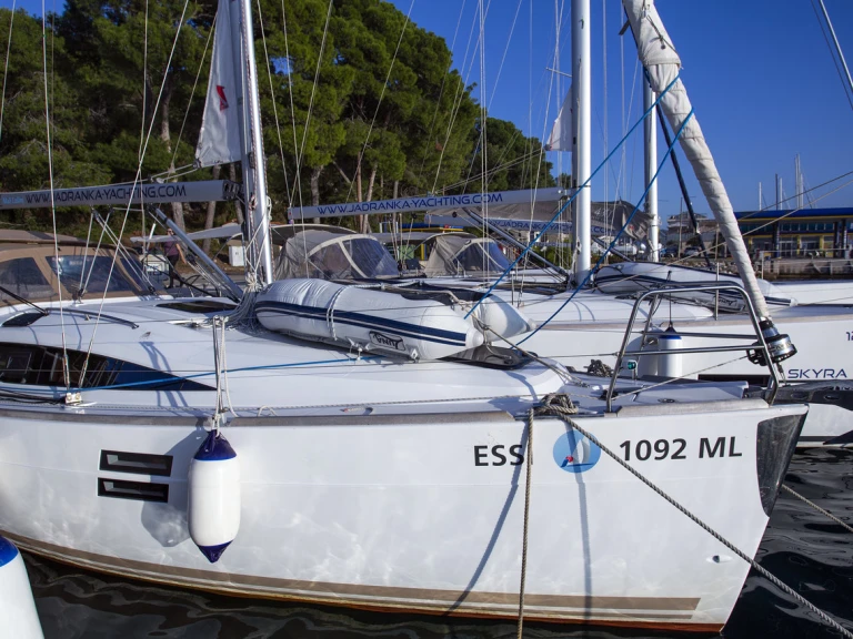 Alquiler de Elan Impression 35 en Punat