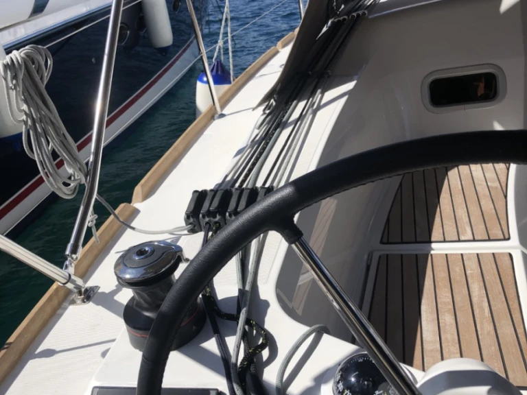 Jeanneau Sun Odyssey 349 de alquiler a Punat