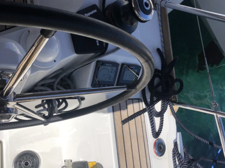 Alquiler Punat - Jeanneau Sun Odyssey 349 en SamBoat
