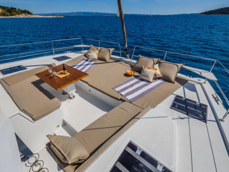 Alquiler Catamarán Bali con o sin  título de navegación