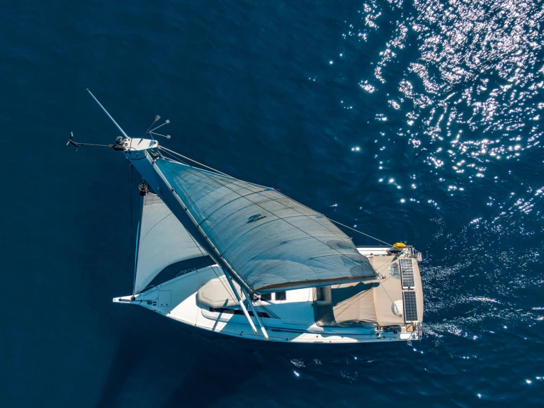 Alquiler de Bénéteau Oceanis 46.1 en Olbia