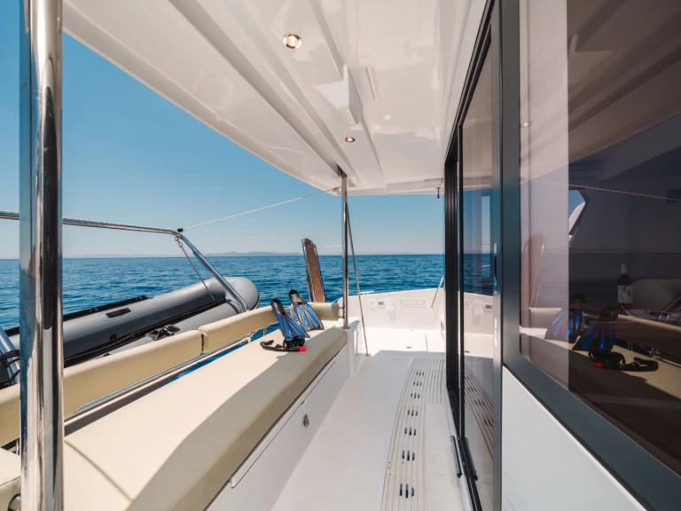 Alquiler Catamarán Bali con o sin  título de navegación