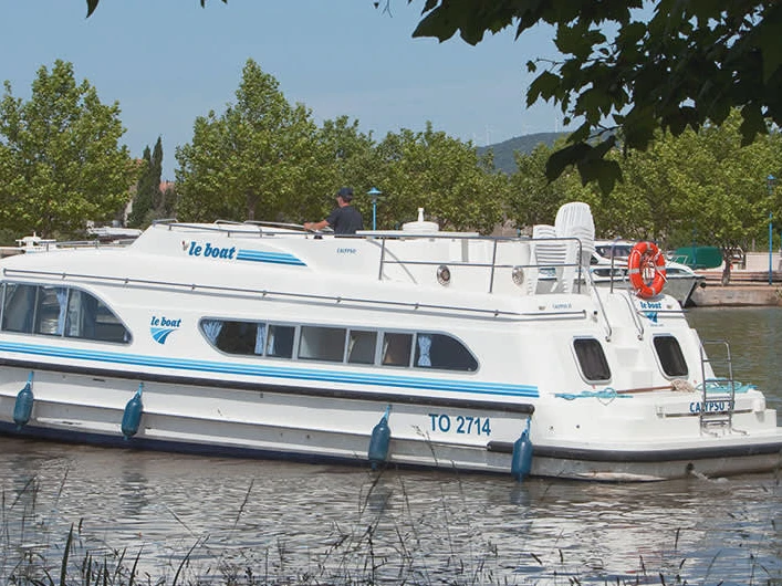Alquiler de Lancha, con o sin patrón Le Boat Trèbes