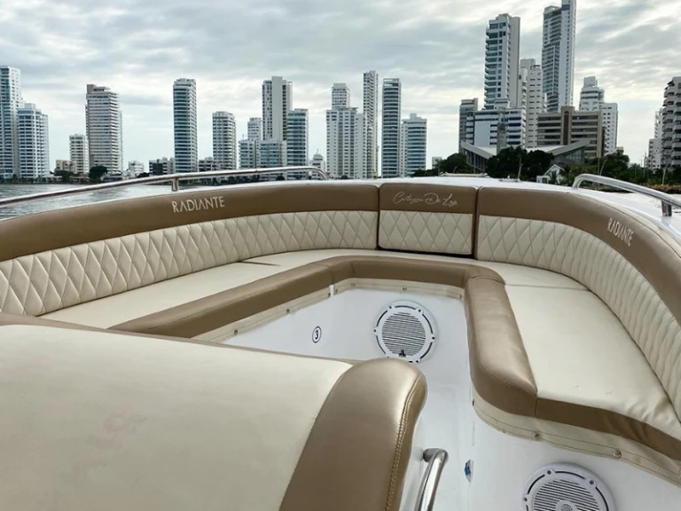 Alquiler Barco de motor en Cartagena - Custom Made custom