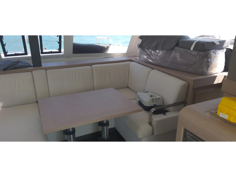 Alquiler Catamarán Fountaine Pajot con o sin  título de navegación