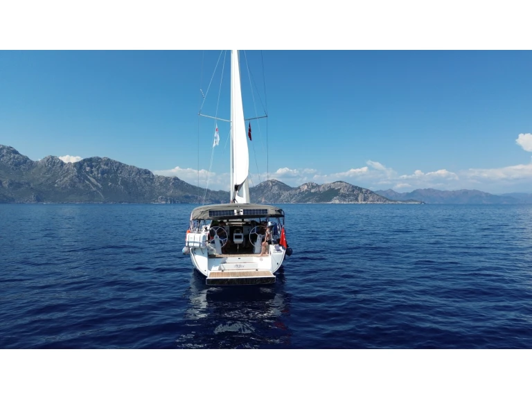 Bavaria Cruiser 46 de alquiler a Adaköy