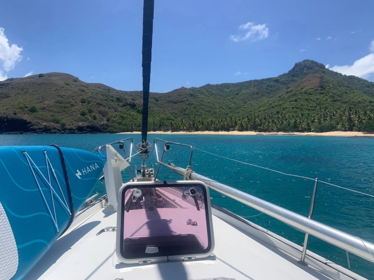 Alquiler de Bénéteau Oceanis 423 en Nuku-Hiva