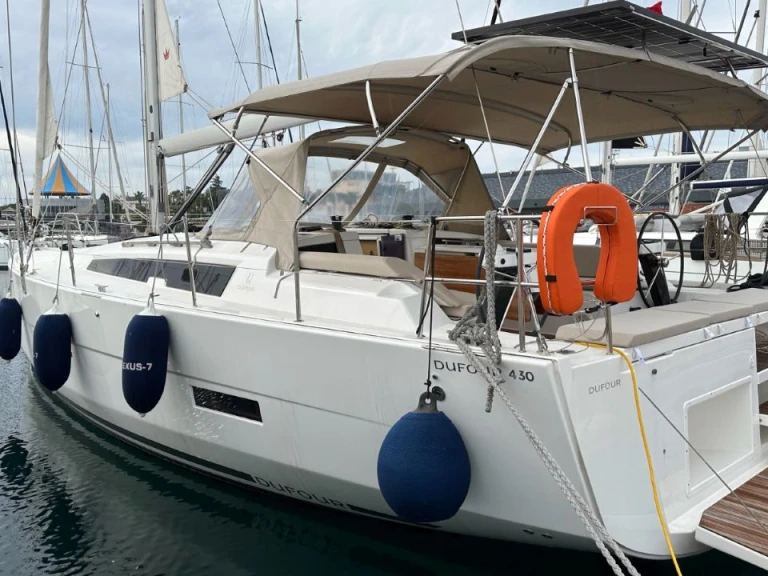 Alquiler Velero en Marmaris - Dufour Dufour 430