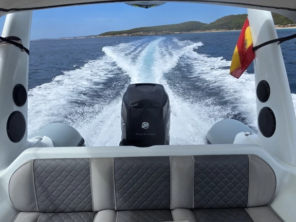 Alquiler España - Zodiac Valiant en SamBoat