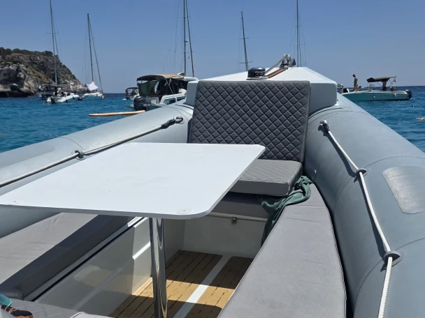 Alquiler de barcos España barato de Valiant