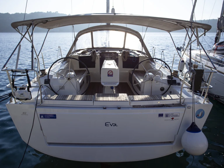 Alquiler de embarcaciones Dufour Dufour 412 Grand Large enPunat en Samboat