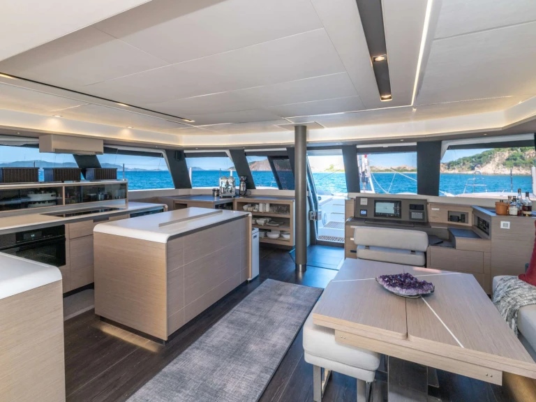 Alquiler de Yate de lujo, con o sin patrón Fountaine Pajot Islas Vírgenes Británicas