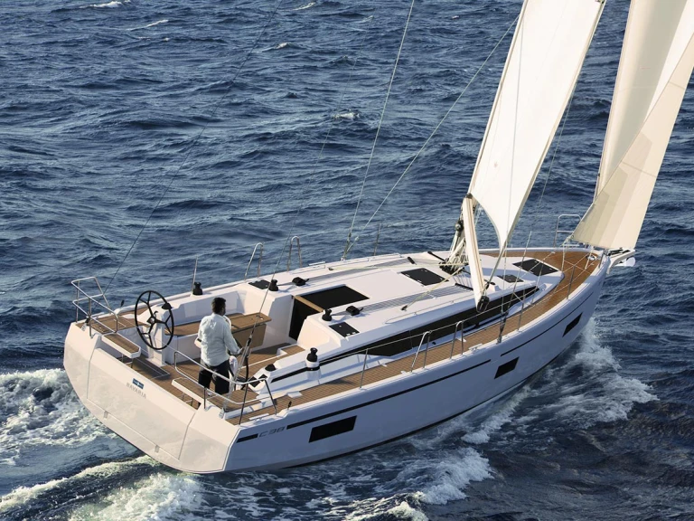 Alquiler de Velero, con o sin patrón Bavaria Palma de Mallorca