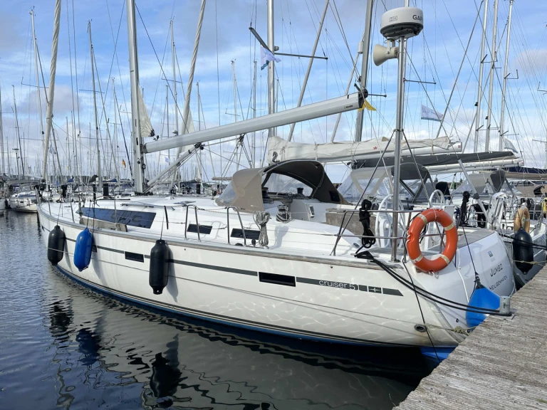 Alquiler Velero Bavaria con o sin  título de navegación
