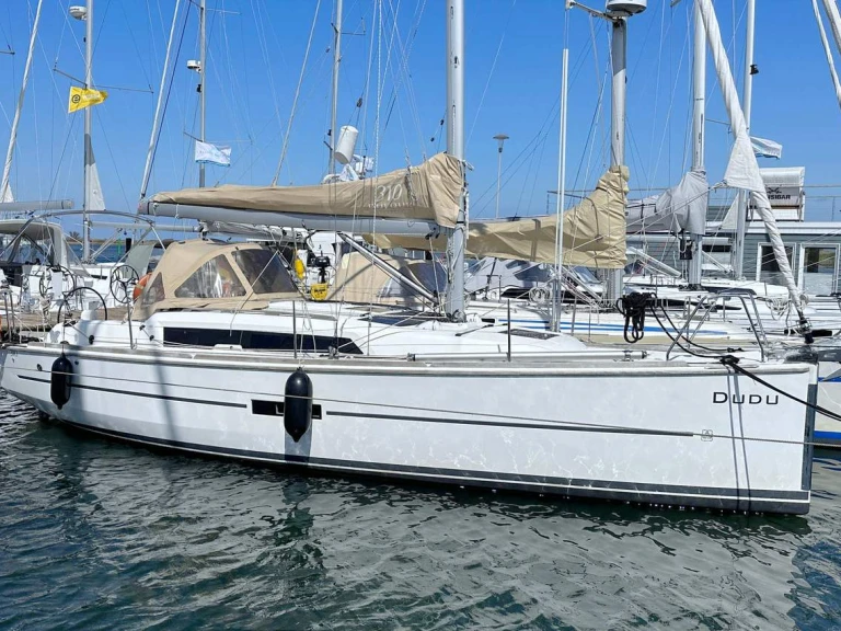 Alquiler de barcos Heiligenhafen barato de Dufour 310
