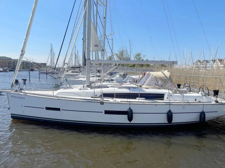 Alquiler Barth - Dufour Dufour 382 Grand Large en SamBoat
