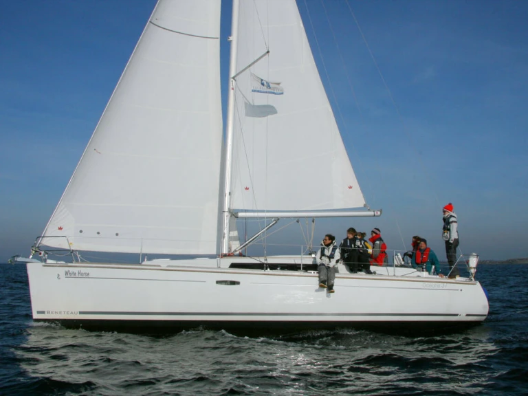 Alquiler de barcos Flensburg barato de Oceanis 37