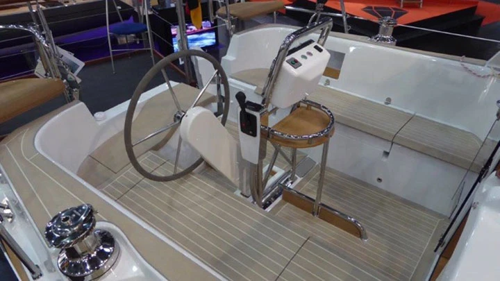 Sirius boatyard Sirius 35 DS de alquiler a Barth