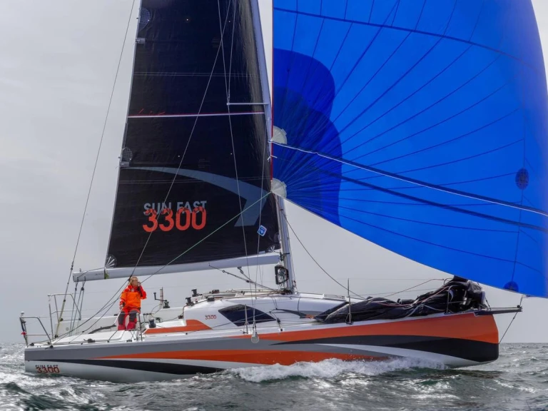 Jeanneau SUN FAST 3300 de alquiler a Heiligenhafen