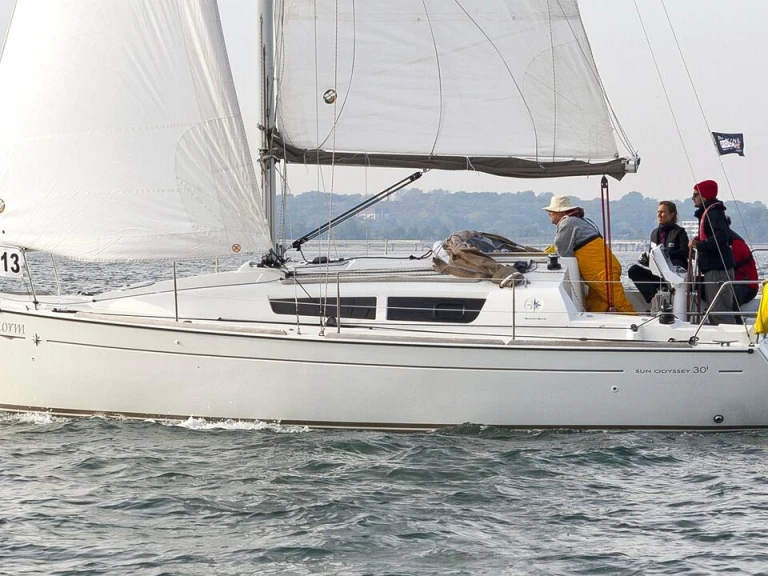Alquiler de Jeanneau Sun Odyssey 30i en Barth
