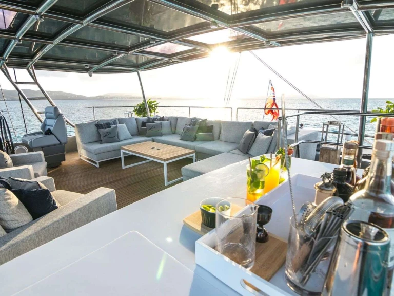 Sunreef RELENTLESS 60 de alquiler a Tortola