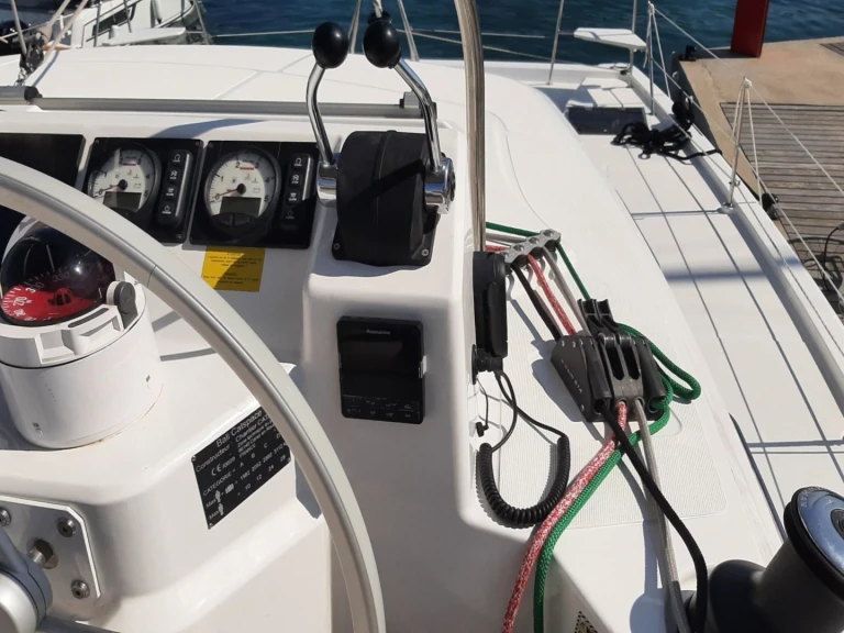 Alquiler de Catamarán, con o sin patrón Bali Propriano