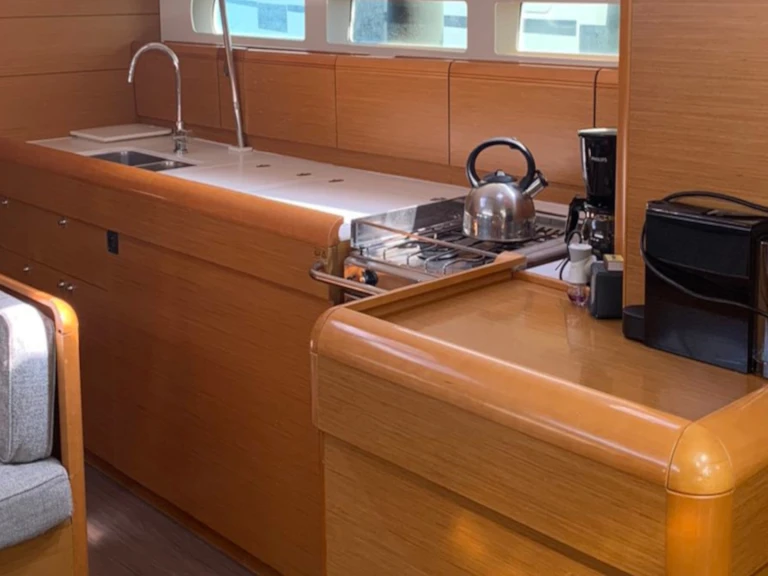 Alquiler Velero en Plataniás - Jeanneau Sun Odyssey 519 (AC, Gen)