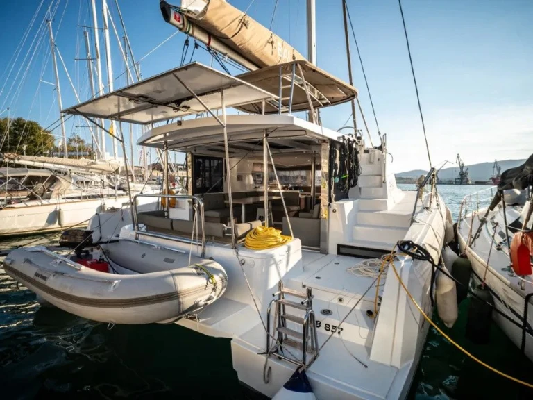 Catamarán para alquilar Deme of Volos al mejor precio
