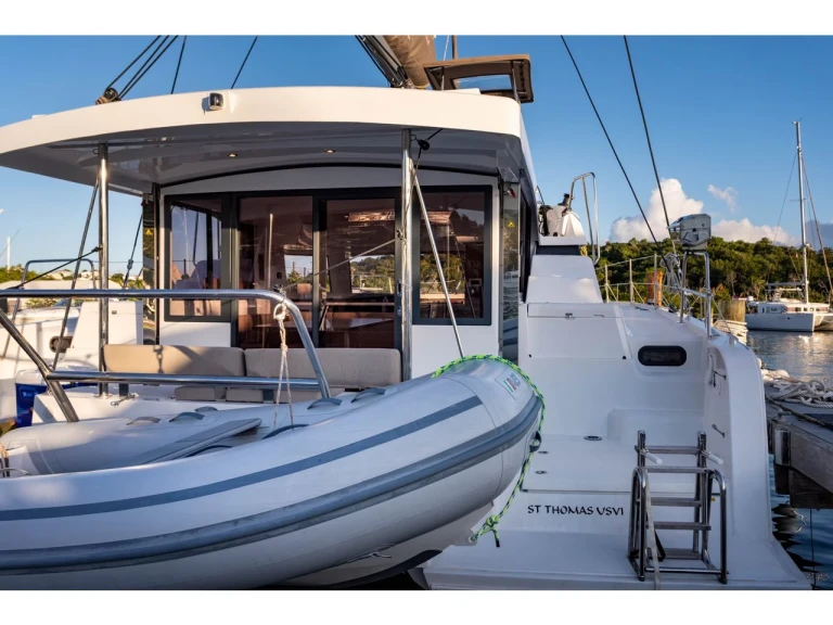 Catamarán para alquilar Saint George's al mejor precio