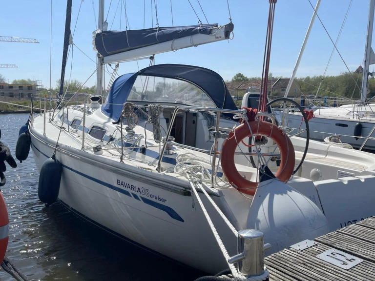 Alquiler Velero Bavaria con o sin  título de navegación