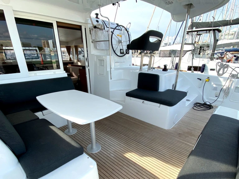 Alquiler Catamarán en Can Pastilla - Lagoon Lagoon 40