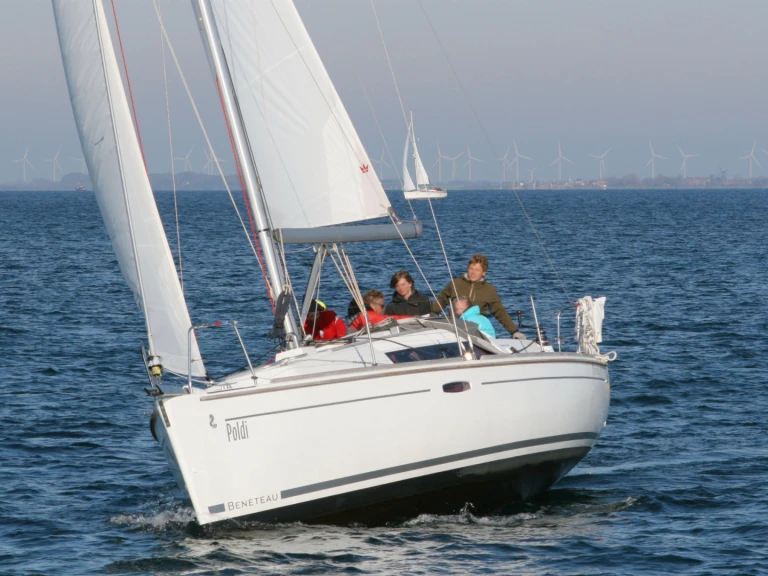 Alquiler de embarcaciones Bénéteau Oceanis 31 enHeiligenhafen en Samboat