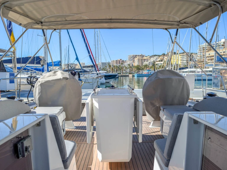 Alquiler de Bénéteau Oceanis 51.1 en Palma de Mallorca