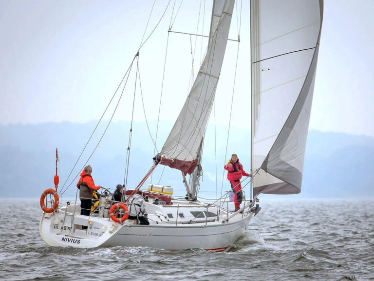 Jeanneau Sun Fast 37 de alquiler a Flensburg