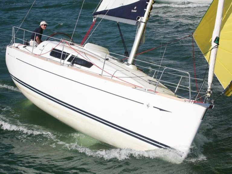 Velero para alquilar Barth al mejor precio
