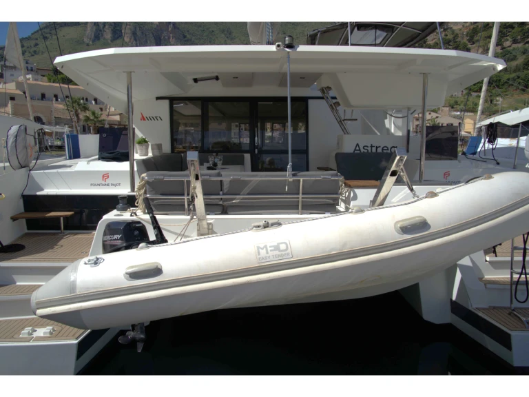 Alquiler Castellammare del Golfo - Fountaine Pajot Fountaine Pajot Astréa 42 (Wm-Ac in dinette-Gen-Sol.Pan) en SamBoat