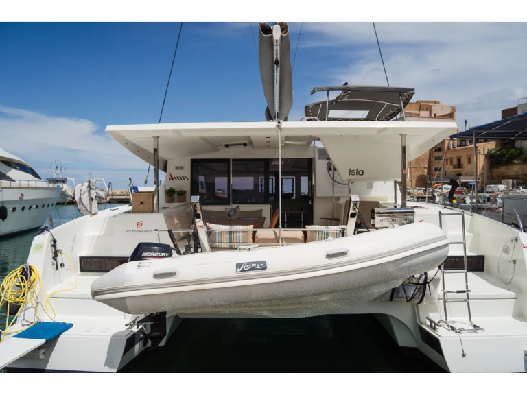 Alquiler Catamarán Fountaine Pajot con o sin  título de navegación