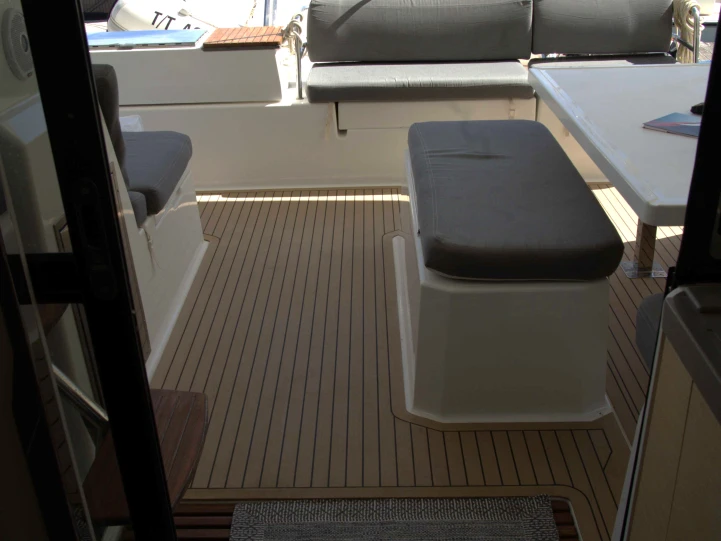Alquiler Catamarán Fountaine Pajot con o sin  título de navegación